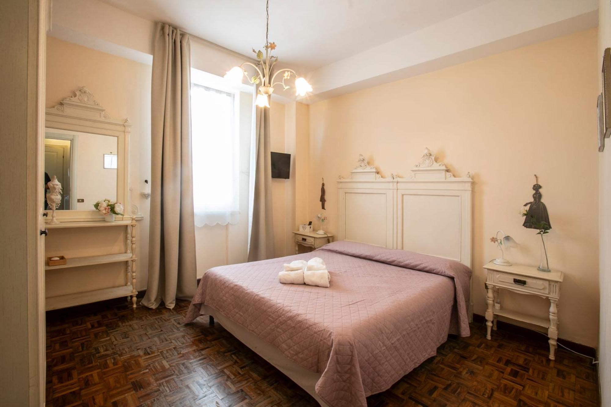Maison Renee Виареджо Екстериор снимка