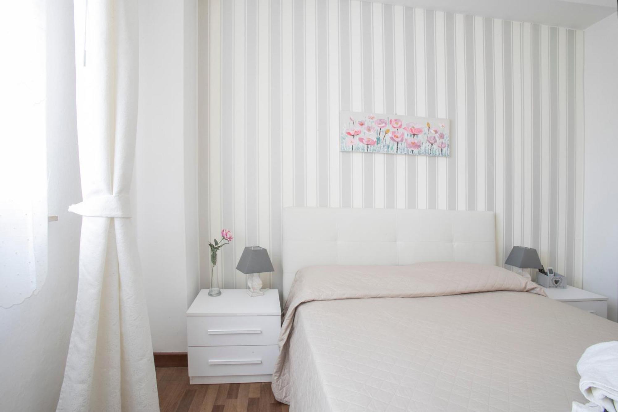 Maison Renee Виареджо Екстериор снимка