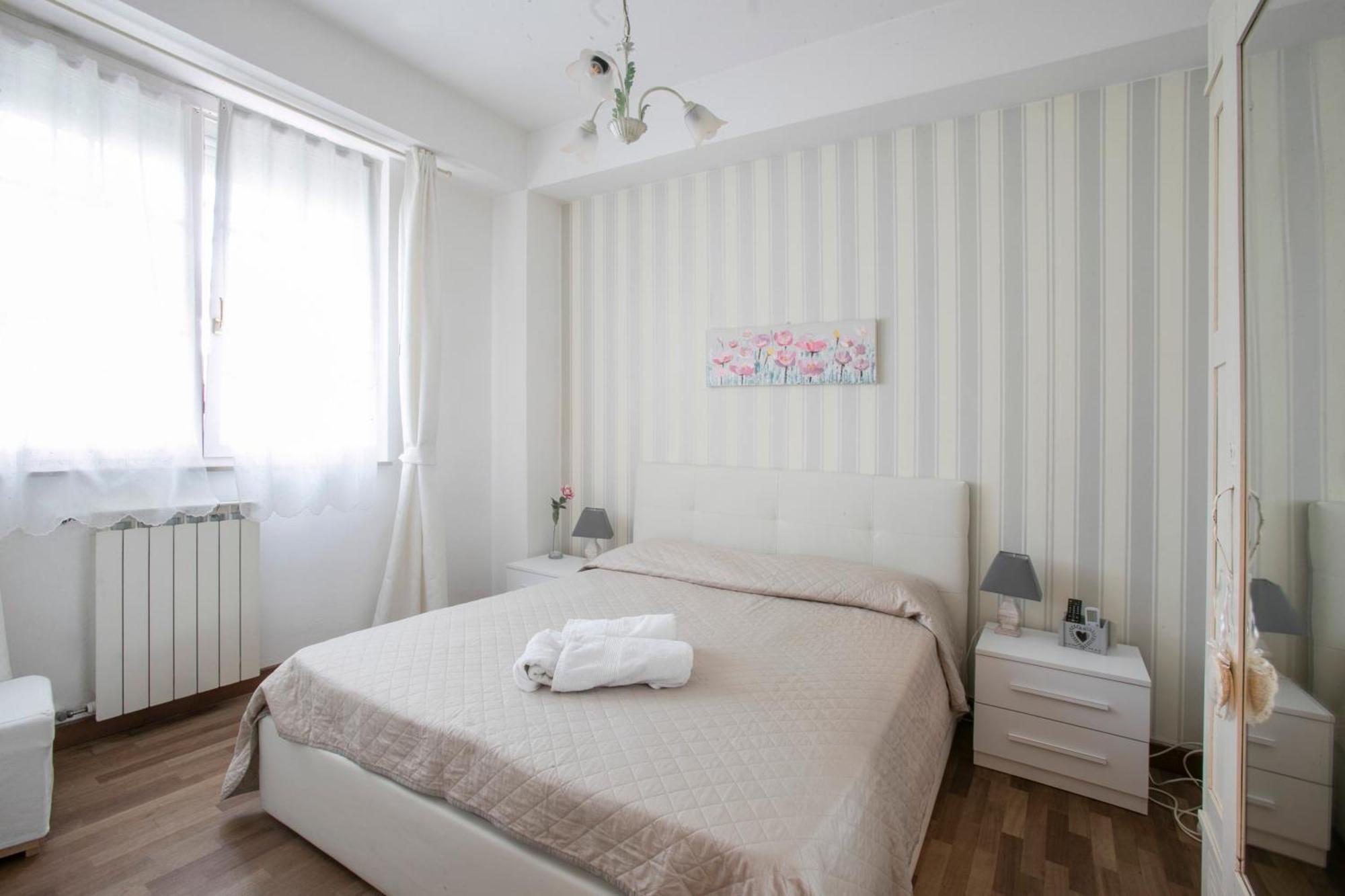 Maison Renee Виареджо Екстериор снимка